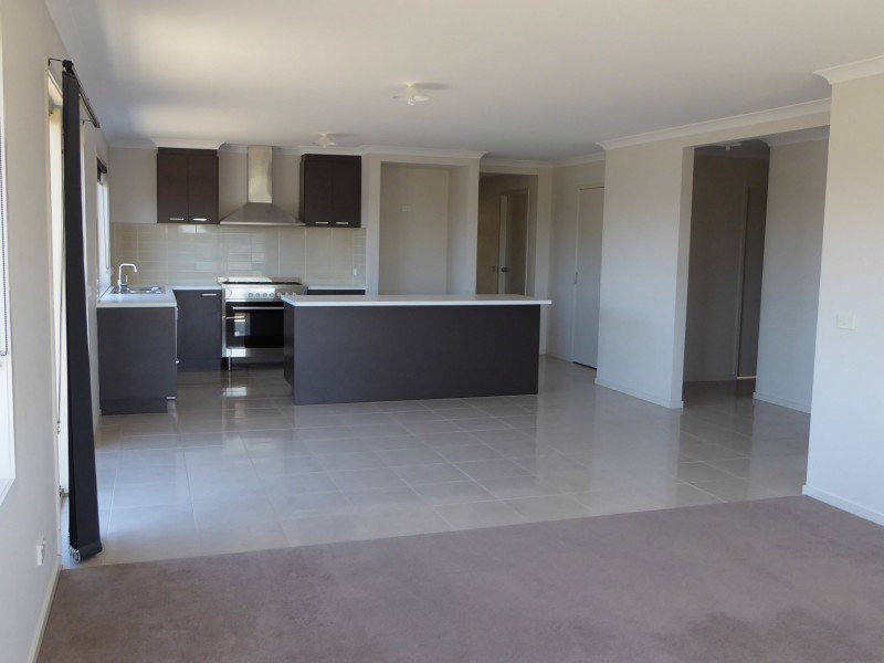 107 Gold Ring Road, Lakes Entrance VIC 3909