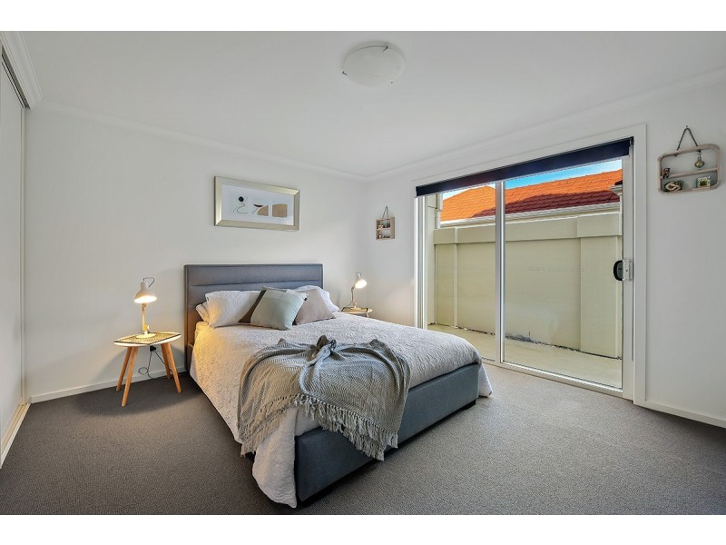 1/122 Golf Links Road, Lakes Entrance VIC 3909