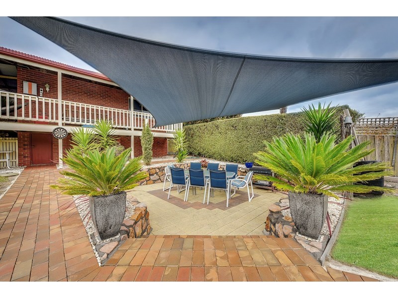 52 Stirling Drive, Lakes Entrance VIC 3909