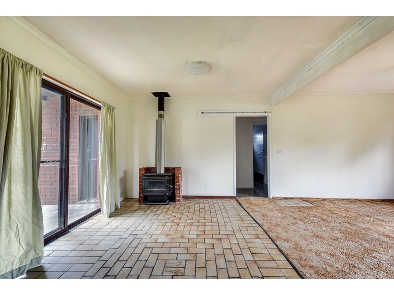 49 Hazel Road, Kalimna VIC 3909