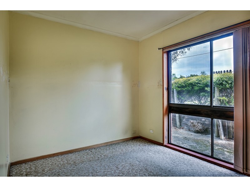 49 Hazel Road, Kalimna VIC 3909