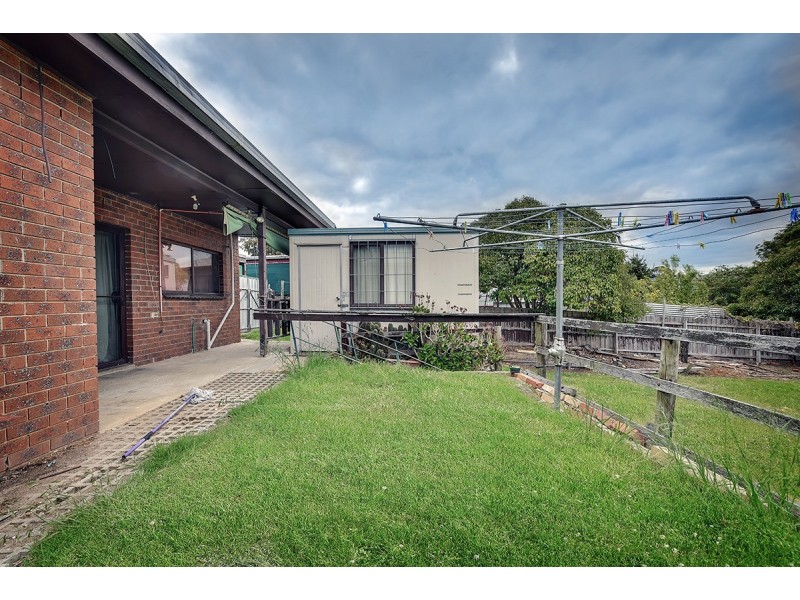 49 Hazel Road, Kalimna VIC 3909