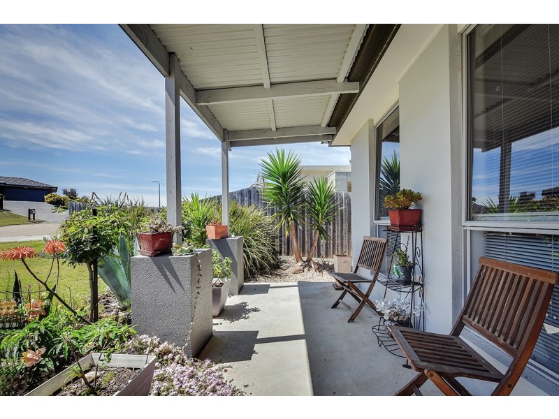 7 Tower Hill Court, Kalimna VIC 3909