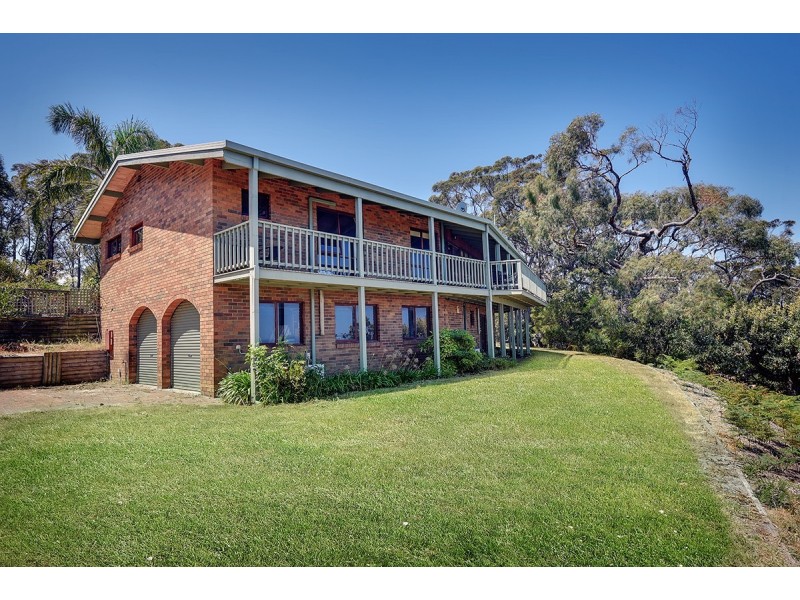 84 Gold Ring Road, Lakes Entrance VIC 3909