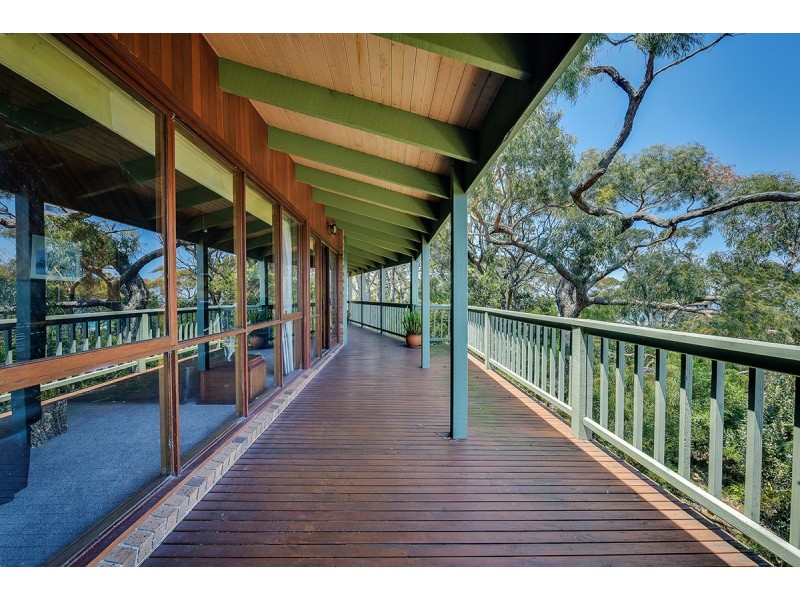 84 Gold Ring Road, Lakes Entrance VIC 3909