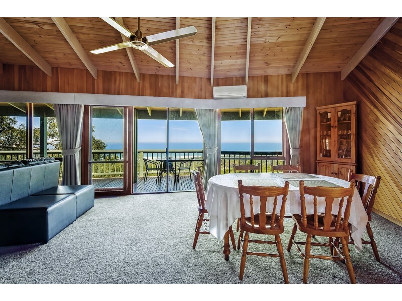 84 Gold Ring Road, Lakes Entrance VIC 3909