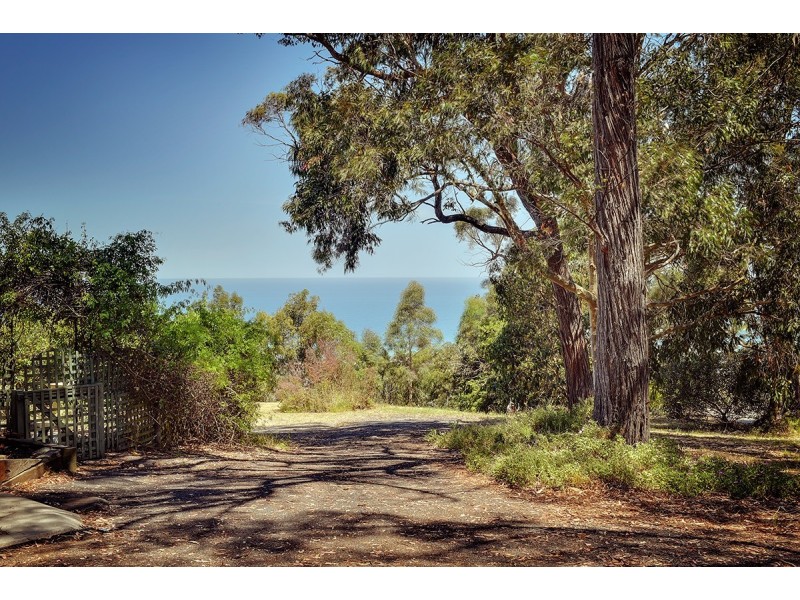 84 Gold Ring Road, Lakes Entrance VIC 3909