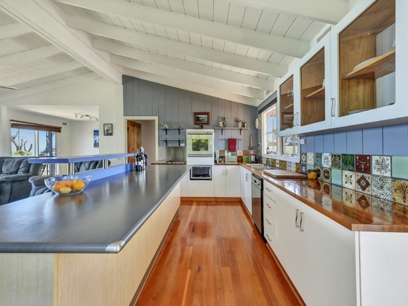 6 View Street, Lake Tyers Beach VIC 3909