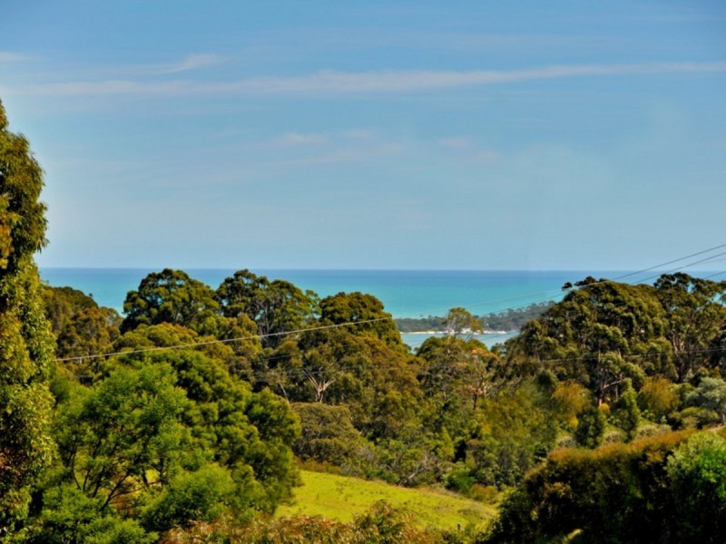 4 Albatross Road, Kalimna VIC 3909