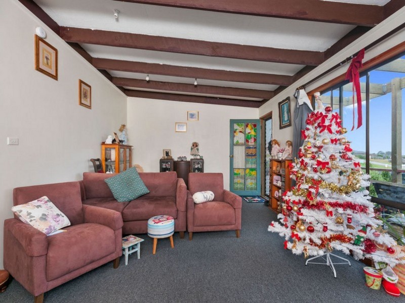 4 Albatross Road, Kalimna VIC 3909