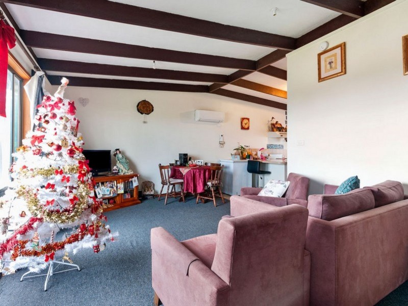 4 Albatross Road, Kalimna VIC 3909