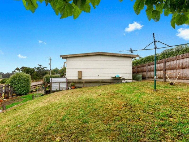 4 Albatross Road, Kalimna VIC 3909