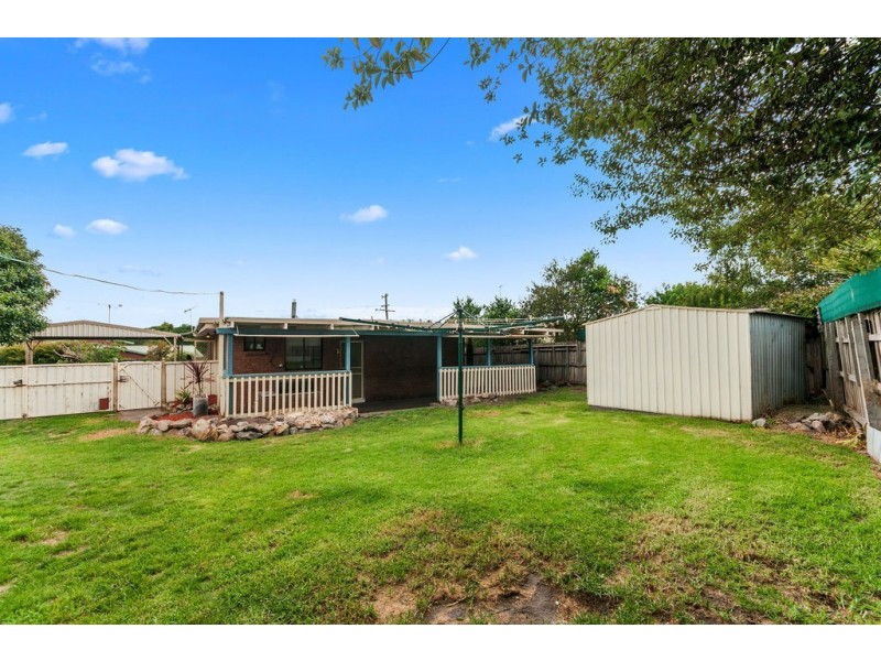 5 Campbell Grove, Lake Bunga VIC 3909