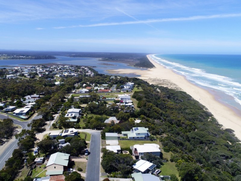 20 View Street, Lake Tyers Beach VIC 3909
