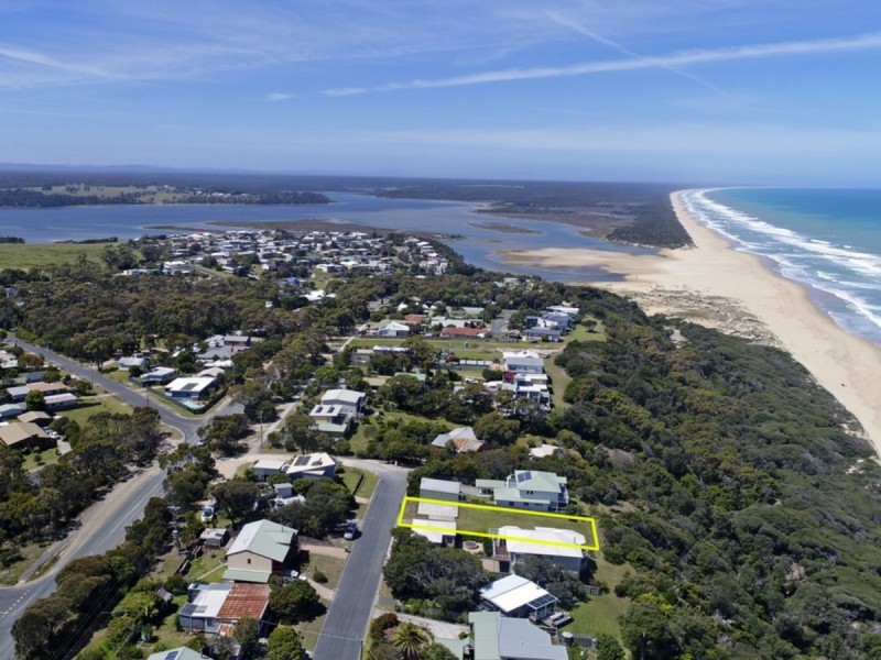 20 View Street, Lake Tyers Beach VIC 3909