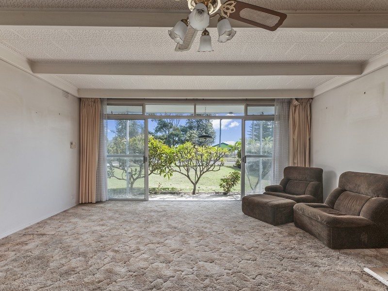 16 Lambert Street, Lakes Entrance VIC 3909