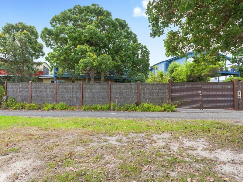 439 Lake Tyers Beach Road, Lake Tyers Beach VIC 3909
