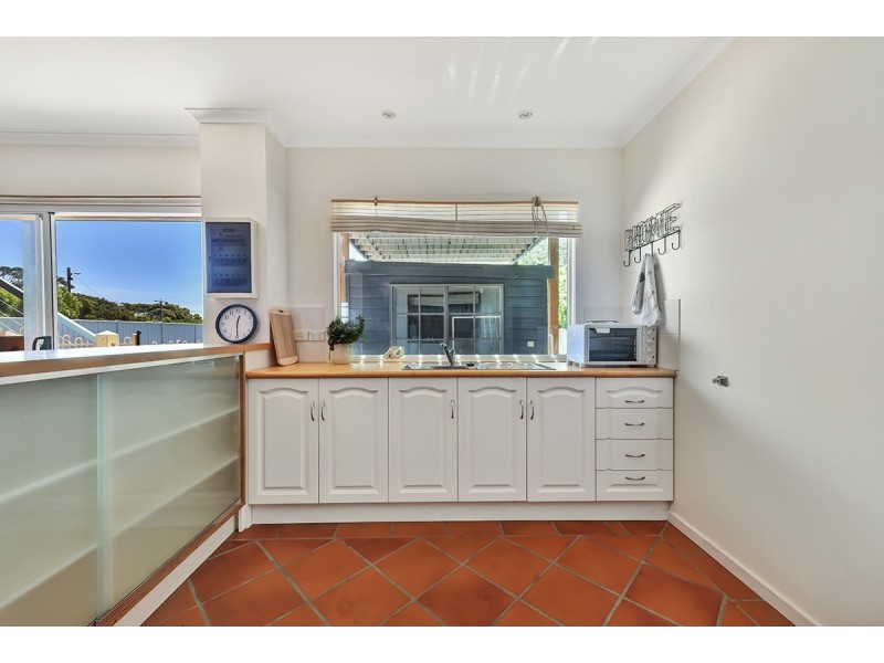 6 View St, Lake Tyers Beach VIC 3909