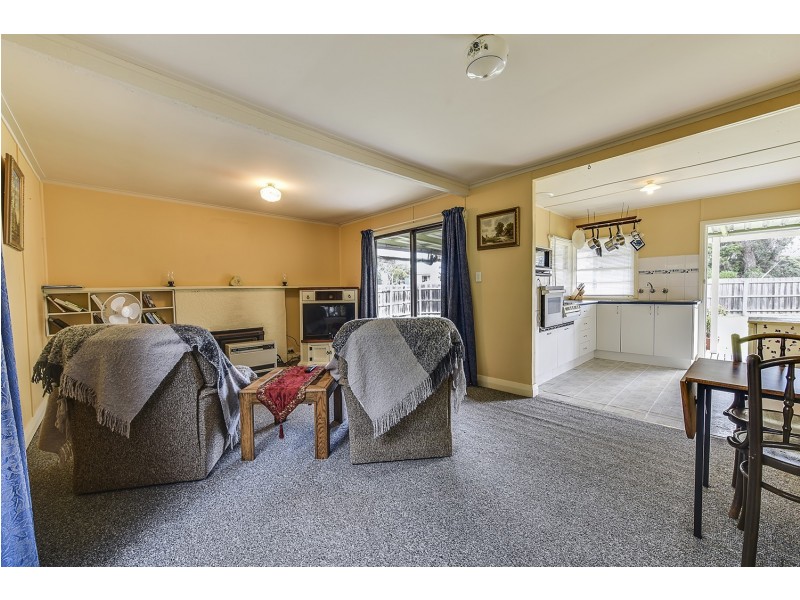 5 Princes Highway, Lakes Entrance VIC 3909