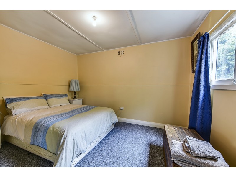 5 Princes Highway, Lakes Entrance VIC 3909