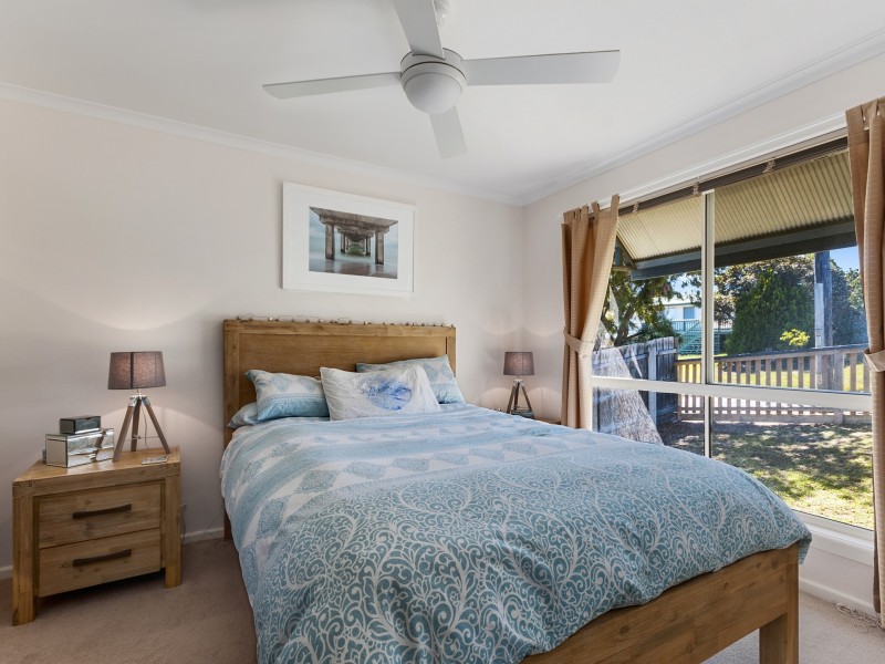 31 Uplands Avenue, Lakes Entrance VIC 3909