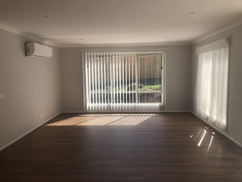 48 Capes Road, Lakes Entrance VIC 3909