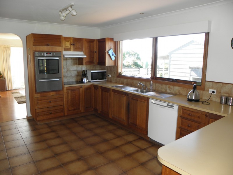 135 Myer Street, Lakes Entrance VIC 3909