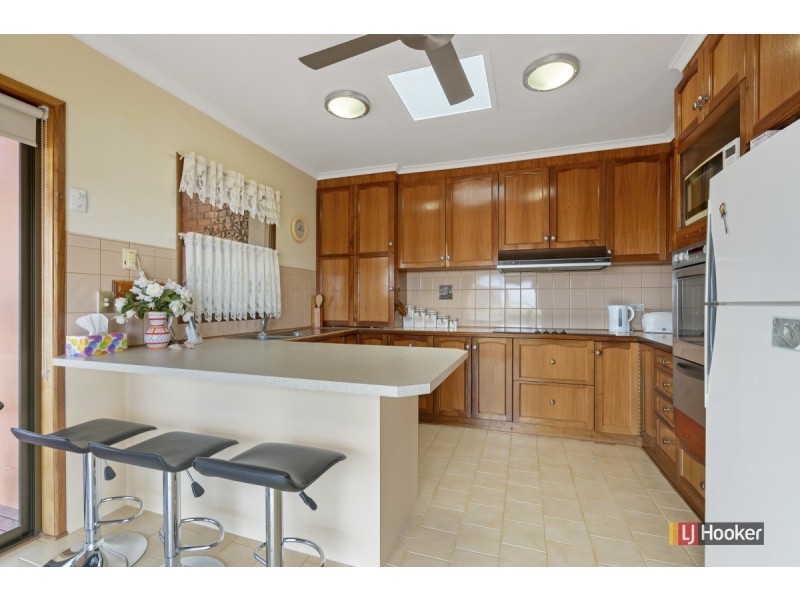 71 Lakeside Drive, Lake Tyers Beach VIC 3909