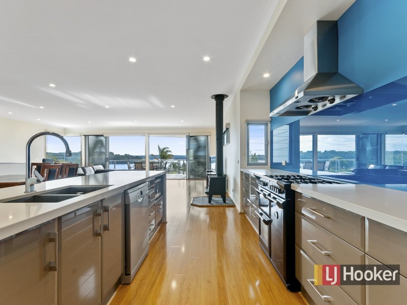 28 Outlook Drive, Lake Tyers Beach VIC 3909