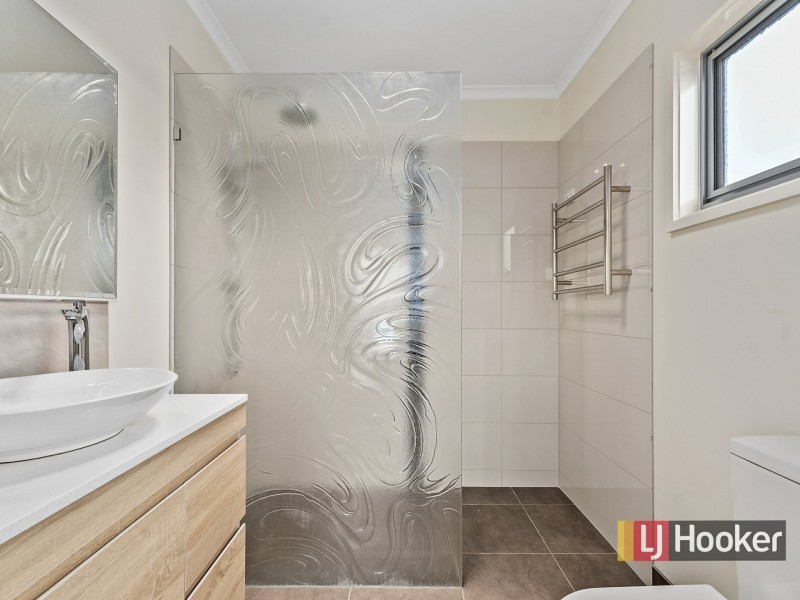 28 Outlook Drive, Lake Tyers Beach VIC 3909