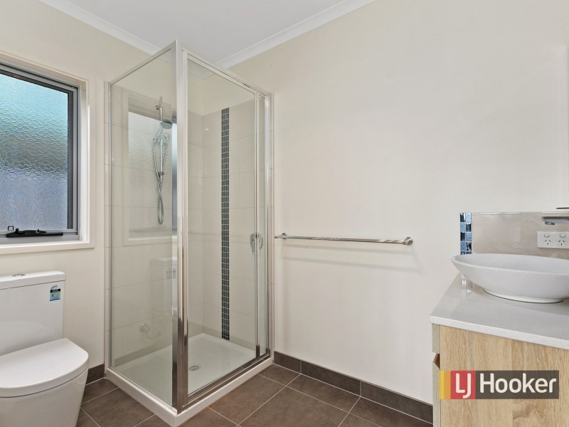 28 Outlook Drive, Lake Tyers Beach VIC 3909