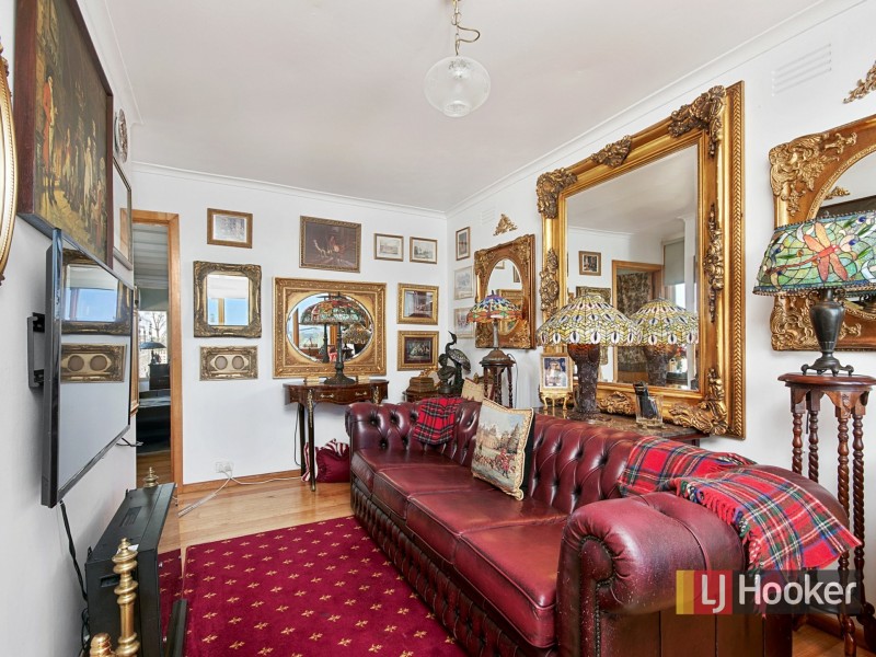 18 Grandview Road, Lakes Entrance VIC 3909