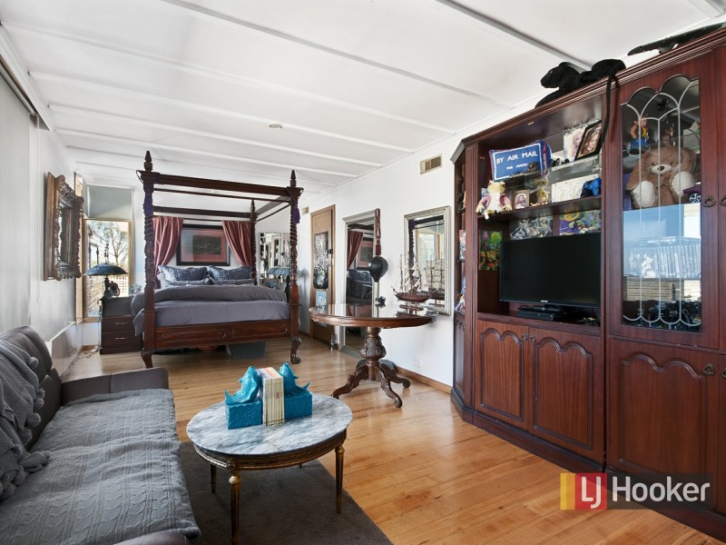 18 Grandview Road, Lakes Entrance VIC 3909