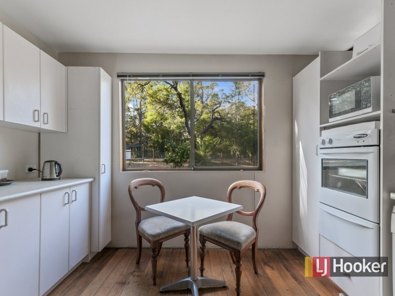 124 Harrisons Track, Kalimna West VIC 3909