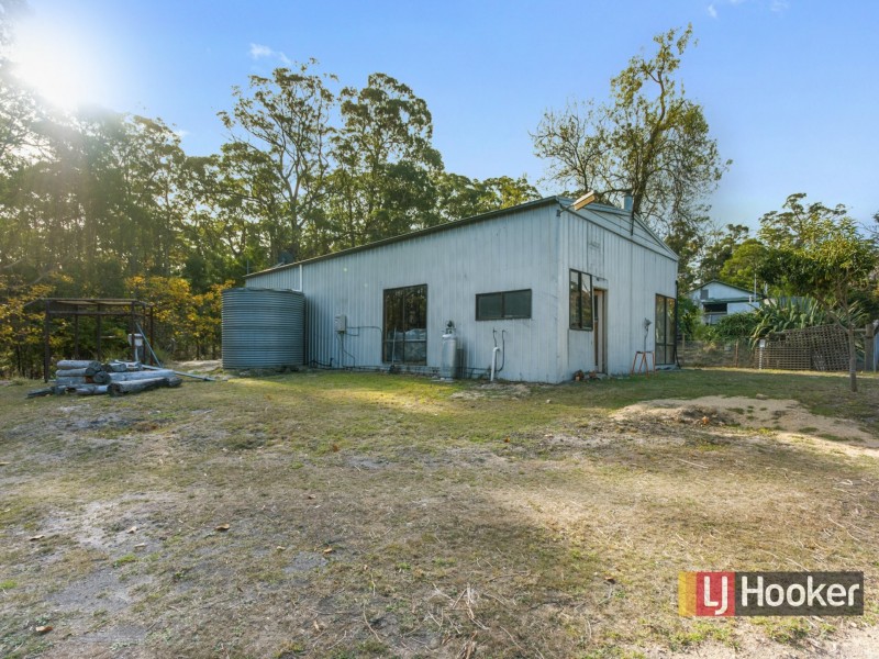 124 Harrisons Track, Kalimna West VIC 3909