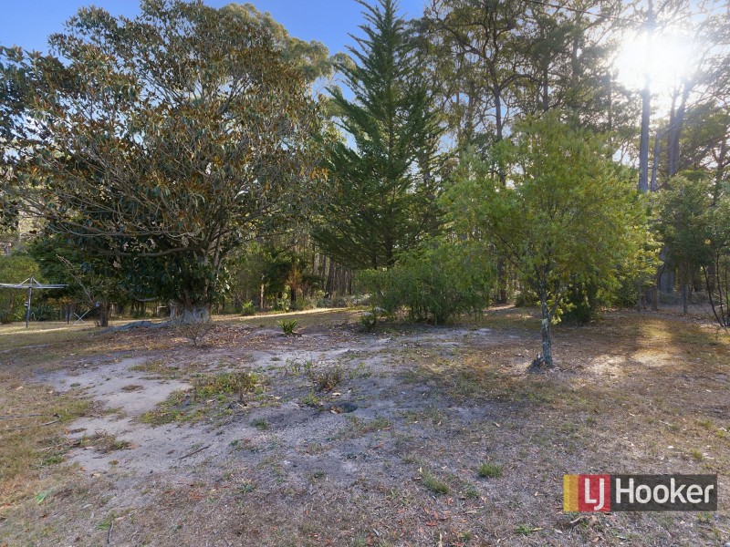 124 Harrisons Track, Kalimna West VIC 3909