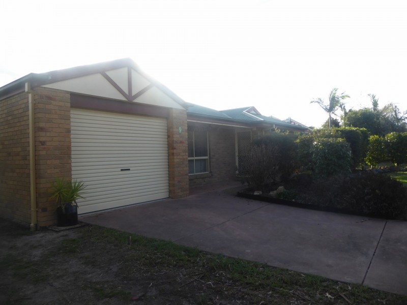 9 Tamhaven Drive, Swan Reach VIC 3903