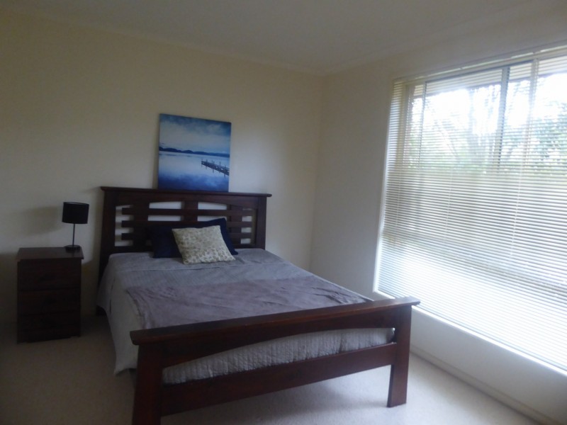 9 Tamhaven Drive, Swan Reach VIC 3903