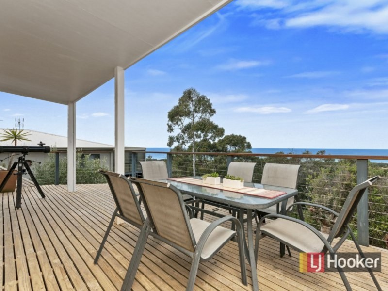 23 McRae Street, Lakes Entrance VIC 3909