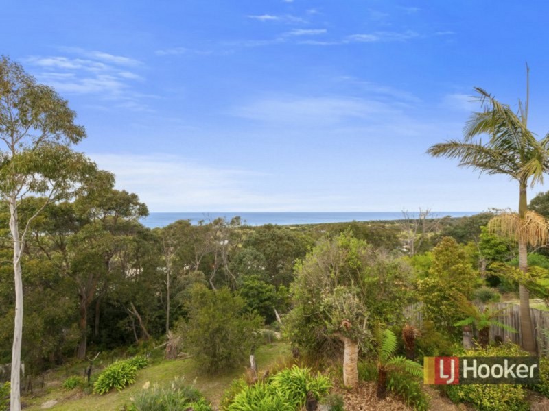23 McRae Street, Lakes Entrance VIC 3909