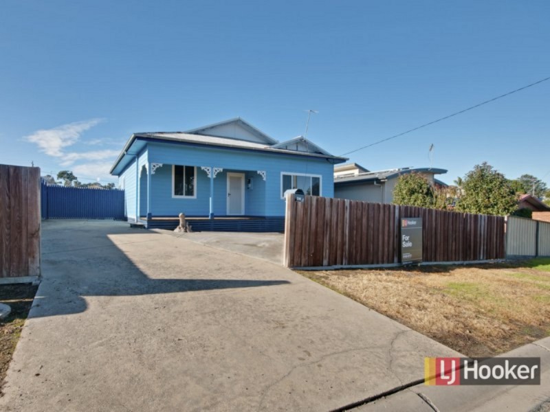 24 Panoramic Drive, Lakes Entrance VIC 3909