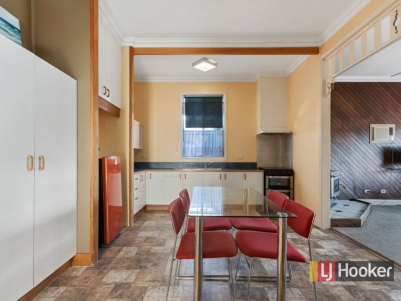 24 Panoramic Drive, Lakes Entrance VIC 3909