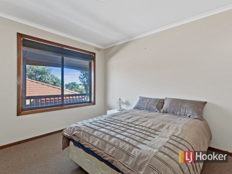 2 New Street, Lakes Entrance VIC 3909