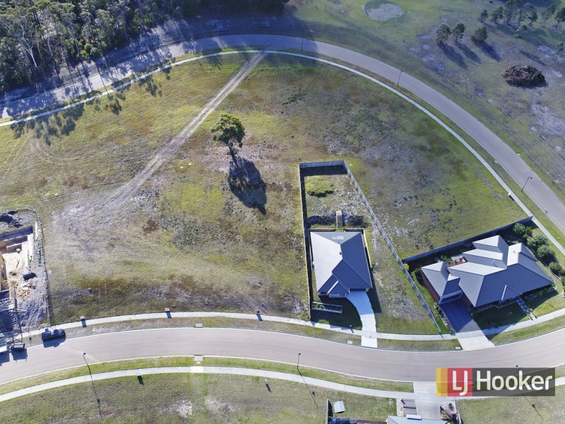 20 Riviera Court, Lakes Entrance VIC 3909