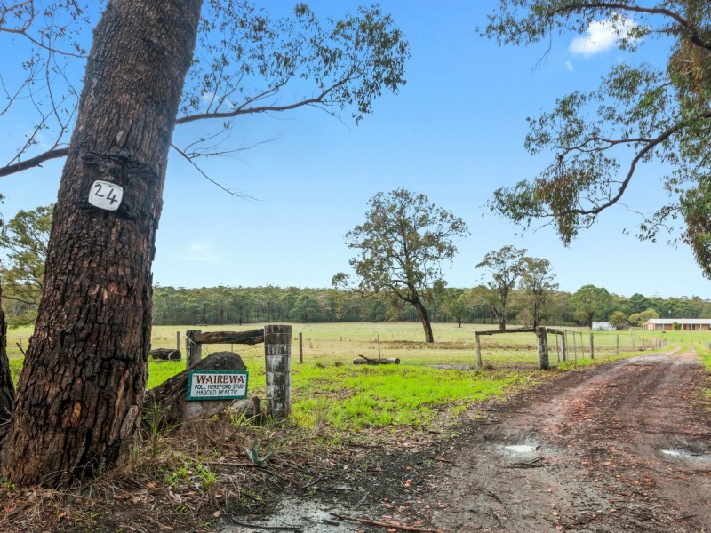 24 Thoms Road, Wairewa VIC 3887