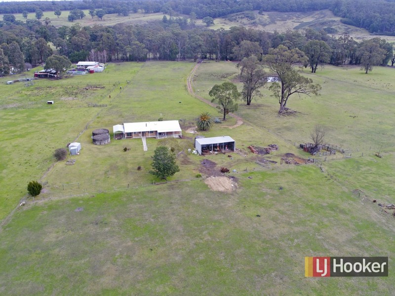24 Thoms Road, Wairewa VIC 3887