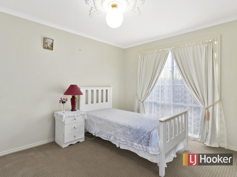 84 Stirling, Lakes Entrance VIC 3909