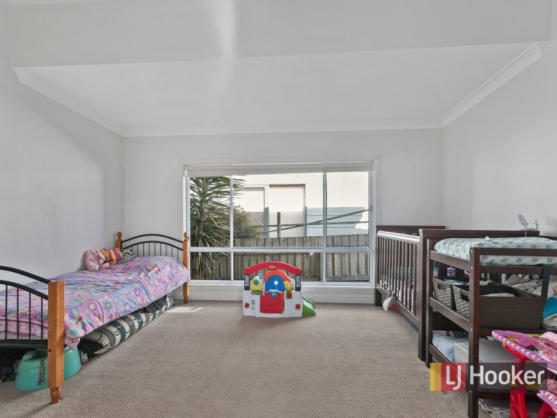 17 Wyrallah Street, Lakes Entrance VIC 3909