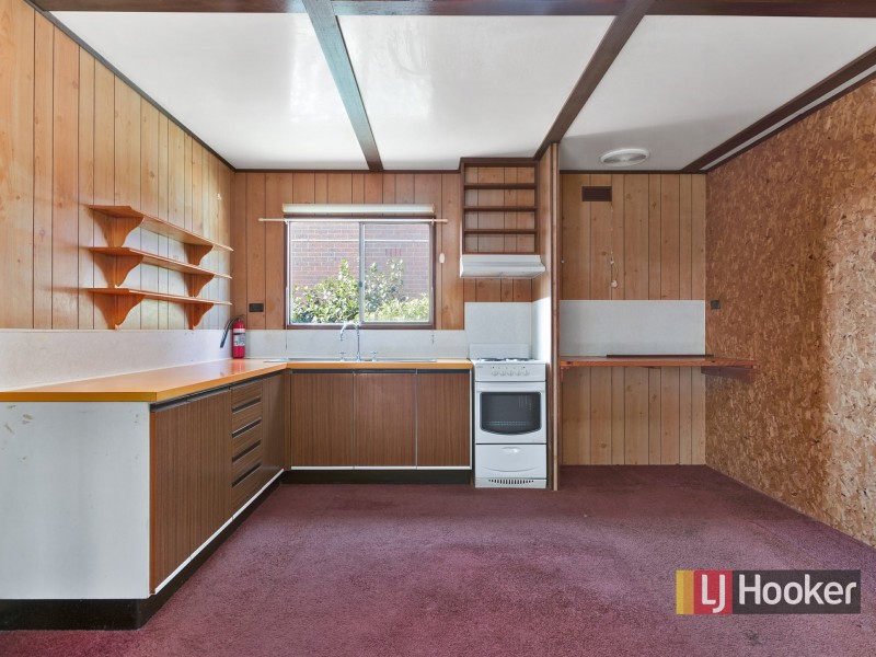 34 Capes Road, Lakes Entrance VIC 3909