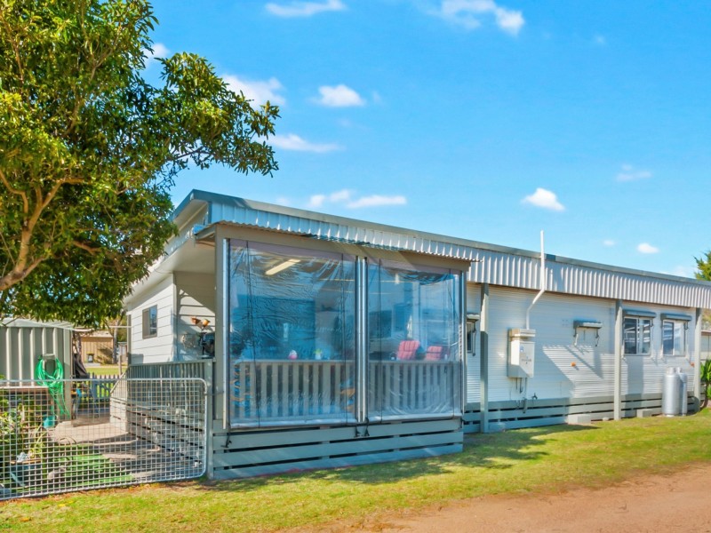 M1-127 Princes Highway, Lakes Entrance VIC 3909